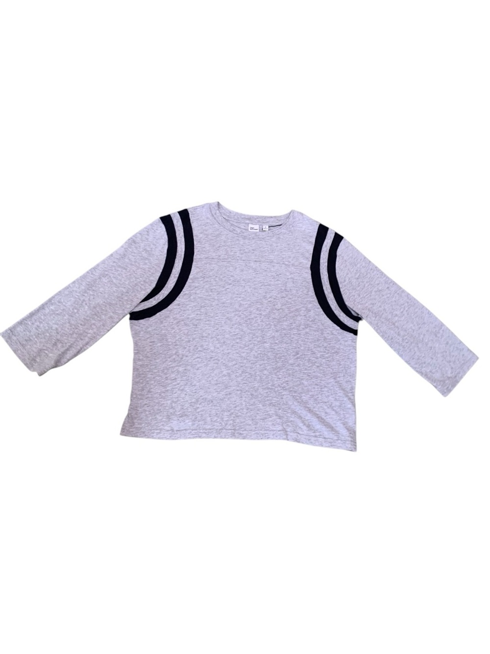 TNA Aritzia Soft Feels Ace T-Shirt Gray Navy Varsity 3/4 Sleeve Size Small NWOT - Picture 2 of 8